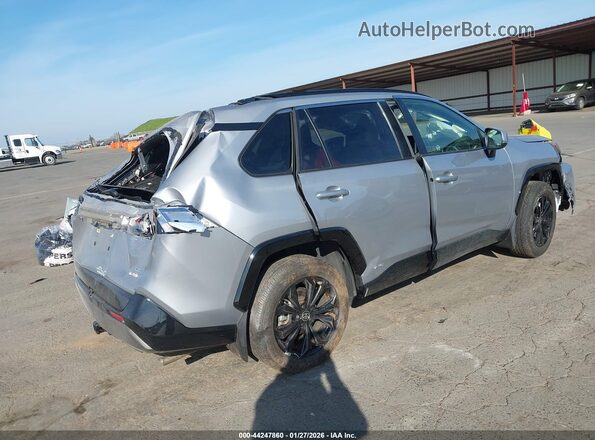 JTM16RFV8ND052499 2022 TOYOTA RAV4 HYBRID Silver Задня права чверть
