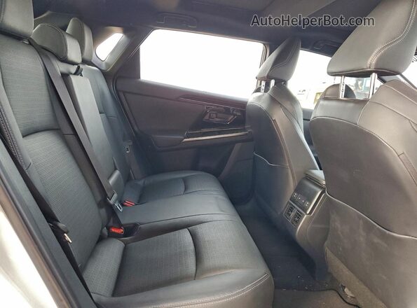 JTMABABA1PA031868 2023 SUBARU SOLTERRA Белый 