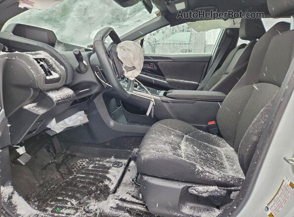 JTMABABAXSA097196 2025 SUBARU SOLTERRA White Սալոնի դիմացի տեսք