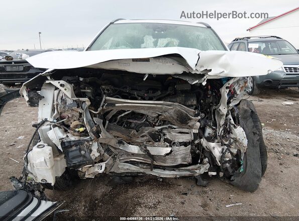 JTMB6RFV7ND533381 2022 TOYOTA LE White Vista del salpicadero
