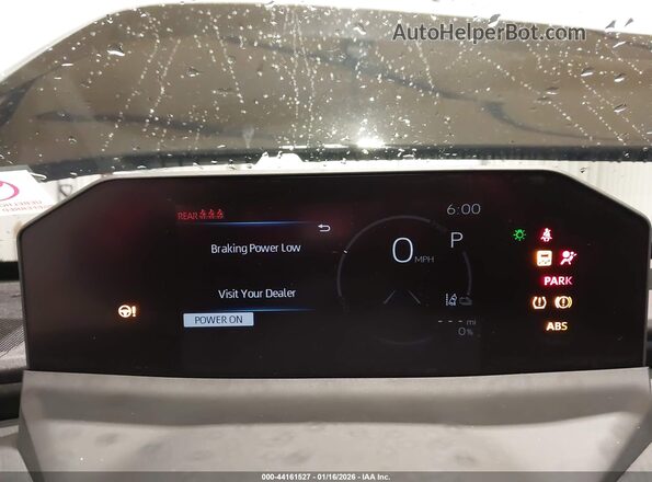 JTMBDAFB8TJ011287 2026 TOYOTA BZ White უკანა სავარძლების ხედი