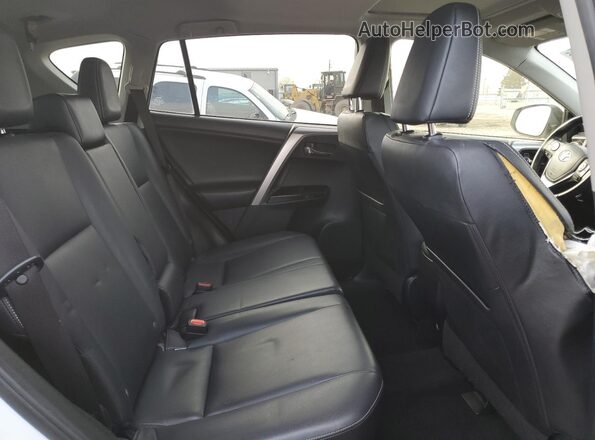 JTMDFREV6GJ068655 2016 TOYOTA LIMITED Белый Вид задних сидений