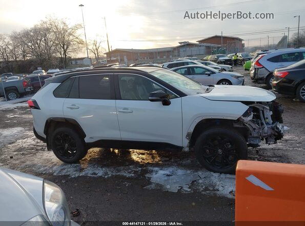 JTME6RFV0ND535857 2022 TOYOTA RAV4 HYBRID White Вид задньої частини салону