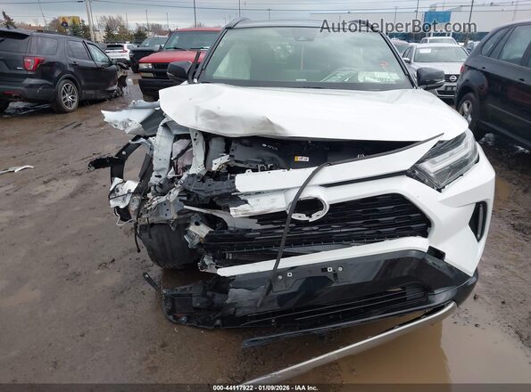 JTME6RFV9ND527272 2022 TOYOTA RAV4 HYBRID White Rear interior view