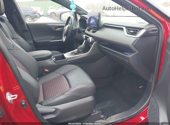 JTMEB3FV1PD164929 2023 TOYOTA RAV4 PRIME Красный Вид салона спереди