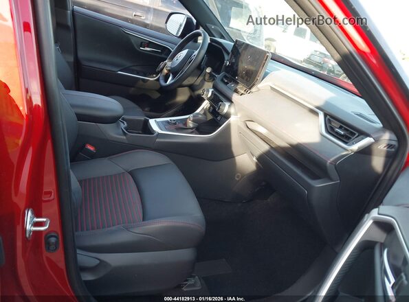 JTMEB3FV3SD278777 2025 TOYOTA RAV4 PLUG-IN HYBRID Red Вид салону спереду