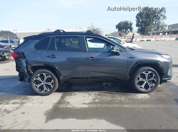 JTMEB3FV5ND110689 2022 TOYOTA RAV4 PRIME Green Rear interior view