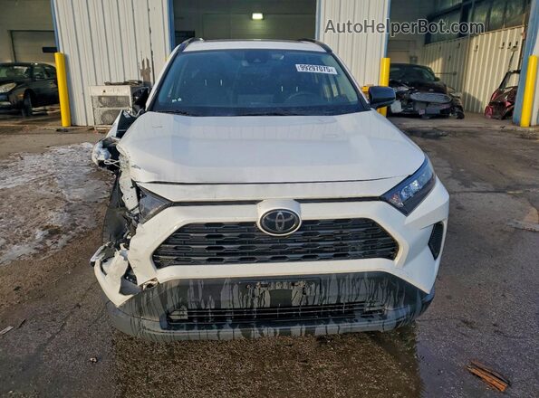 JTMH1RFV3KJ004953 2019 TOYOTA LE White Vista frontal