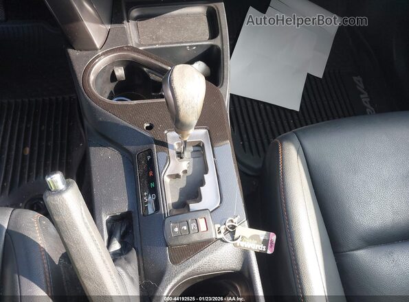 JTMJJREV5JD182041 2018 TOYOTA RAV4 HYBRID Серебряный Вид панели приборов