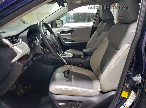 JTMN1RFV1LD529190 2020 TOYOTA LIMITED Blue Вид салону спереду