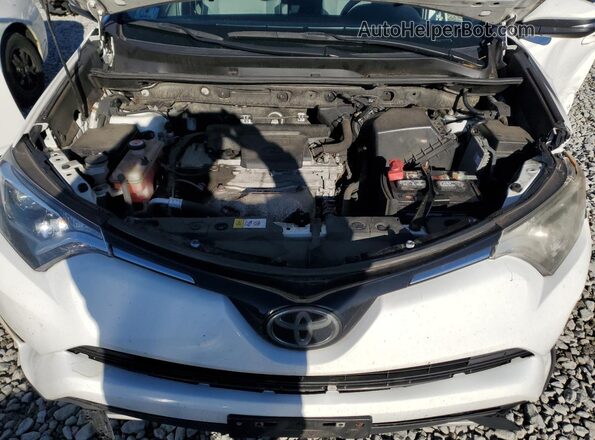 JTMRFREV9HD199147 2017 TOYOTA LE White Vista del compartimento del motor