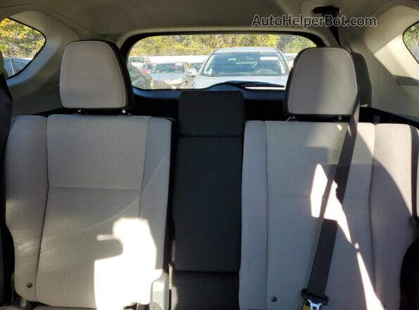 JTMRFREV9HD199147 2017 TOYOTA LE White Vista de los asientos traseros