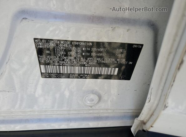 JTMRFREV9HD199147 2017 TOYOTA LE White Vista de la etiqueta del VIN