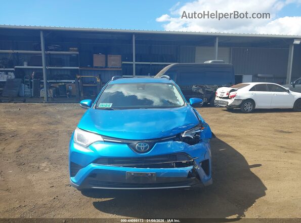 JTMRJREV7HD096596 2017 TOYOTA LE Blue Vista del cuadro de instrumentos