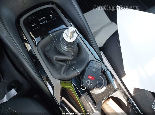 JTNABAAE4SA018265 2025 TOYOTA LL Black Widok deski rozdzielczej