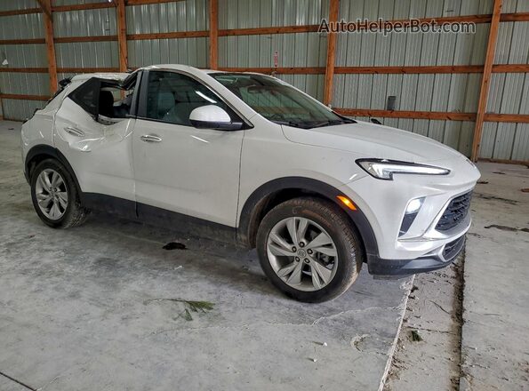 KL4AMBS24RB194563 2024 BUICK ENCORE White Delantero derecho