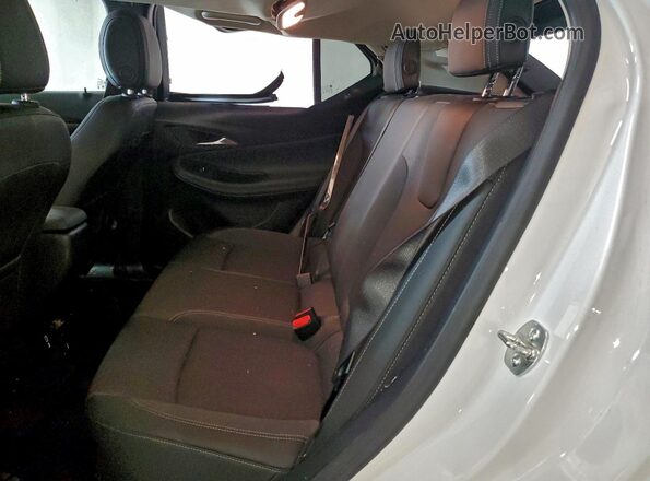 KL4AMBS24RB194563 2024 BUICK ENCORE White Vista interior trasera