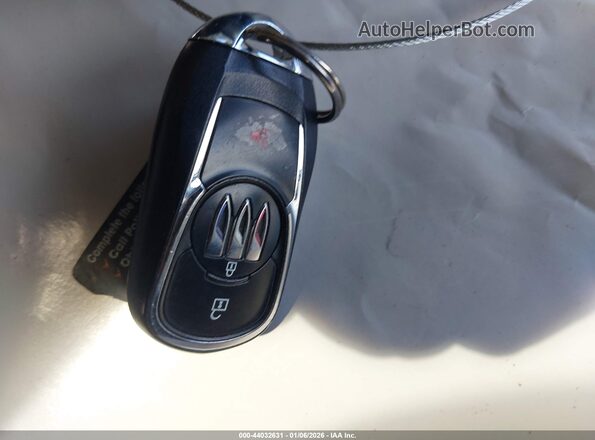 KL4AMBS28RB067959 2024 BUICK ENCORE Burgundy Vista del salpicadero