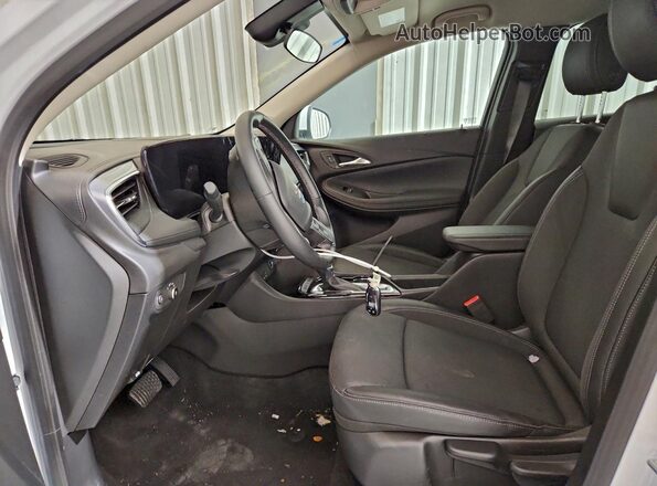 KL4AMBSL5SB210283 2025 BUICK ENCORE White Սալոնի դիմացի տեսք