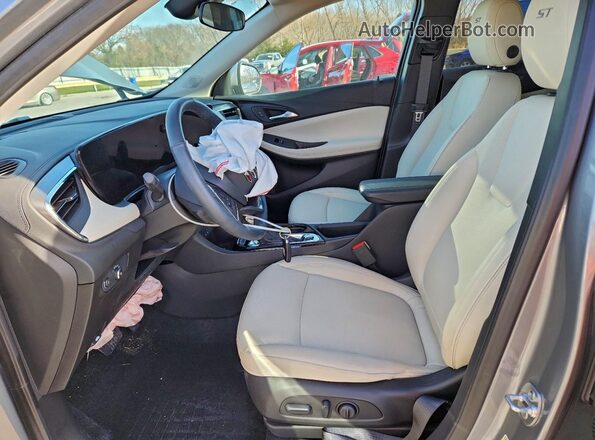KL4AMDSL0SB145743 2025 BUICK ENCORE Gray წინა სალონის ხედი