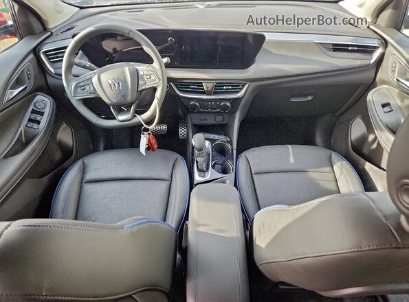 KL4AMDSL9SB125474 2025 BUICK ENCORE Red Vista del salpicadero