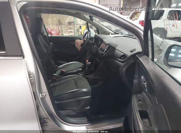 KL4CJASB3LB026187 2020 BUICK ENCORE Silver Vista interior delantera