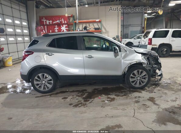 KL4CJASB3LB026187 2020 BUICK ENCORE Silver Vista interior trasera