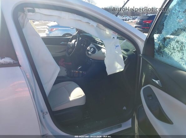 KL4MMCSL6LB132049 2020 BUICK ENCORE White Front interior view