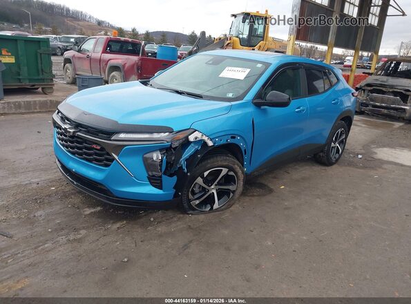 KL77LGEP1SC116701 2025 CHEVROLET TRAX Blue Vista tres cuartos delantera izquierda