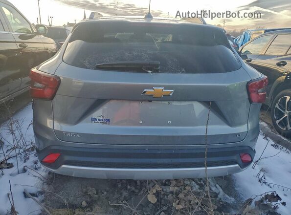KL77LHEP4SC244078 2025 CHEVROLET TRAX Gray Вид ззаду