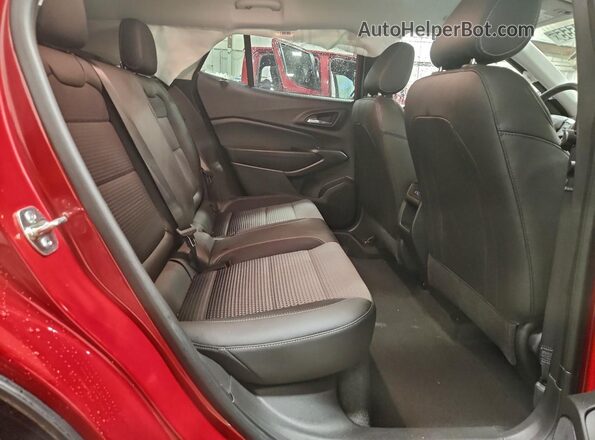 KL77LHEPXTC027801 2026 CHEVROLET TRAX Red უკანა სალონის ხედი