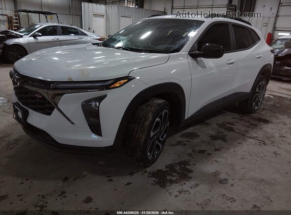KL77LJEP1TC056045 2026 CHEVROLET TRAX White Przód lewy