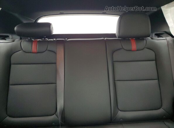 KL77LJEP4TC002948 2026 CHEVROLET TRAX White Вид задніх сидінь