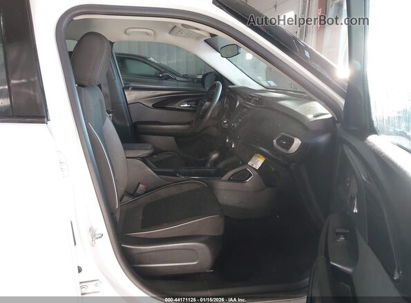KL79MMS23MB110419 2021 CHEVROLET TRAILBLAZER White Front interior view