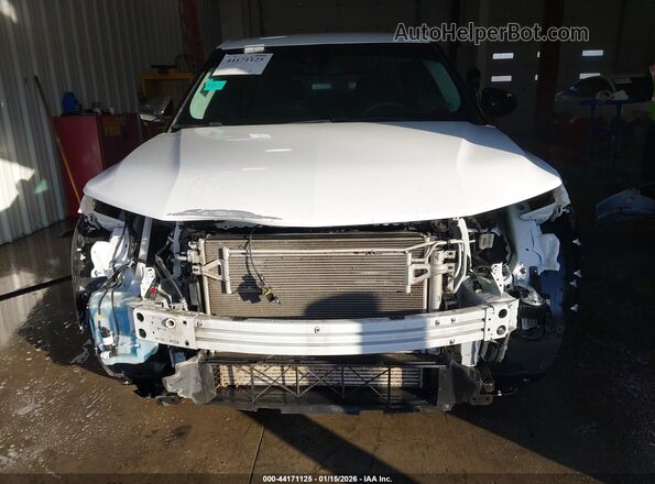 KL79MMS23MB110419 2021 CHEVROLET TRAILBLAZER White Rear interior view