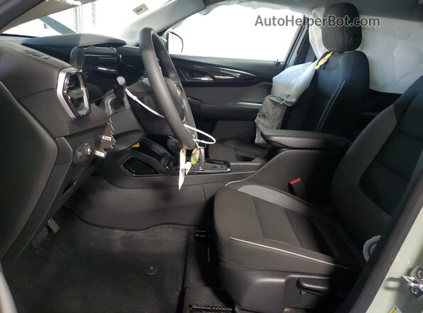 KL79MPSL7TB007710 2026 CHEVROLET TRAILBLAZER Green Вид салону спереду