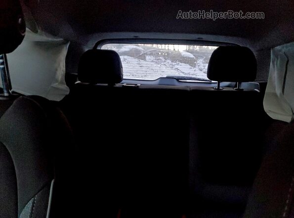 KL79MPSL9NB080659 2022 CHEVROLET TRAILBLAZER Red Rear seats view