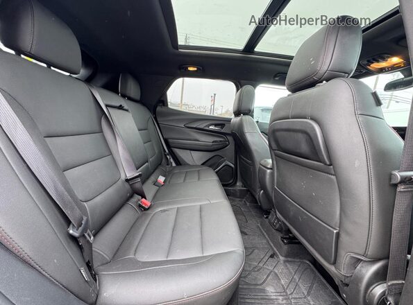 KL79MTSL2RB180696 2024 CHEVROLET TRAILBLAZER Gray Front interior view
