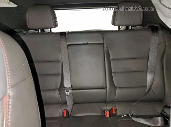 KL79MTSL7RB094753 2024 CHEVROLET TRAILBLAZER Green Vista de los asientos traseros