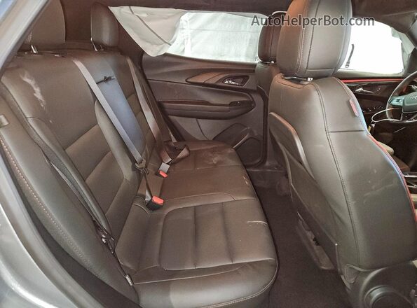 KL79MTSL7RB094753 2024 CHEVROLET TRAILBLAZER Green Vista interior trasera