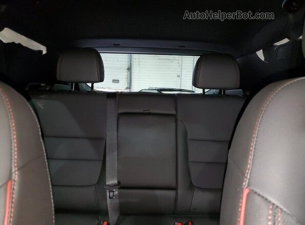 KL79MUSL1SB066037 2025 CHEVROLET TRAILBLAZER Black Widok tylnych siedzeń