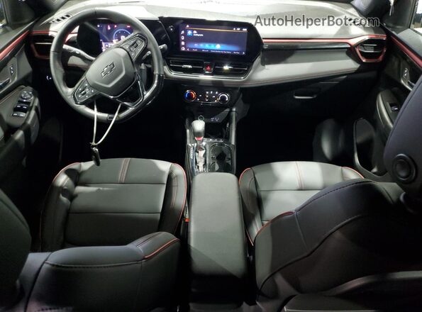 KL79MUSL1SB066037 2025 CHEVROLET TRAILBLAZER Black Widok deski rozdzielczej