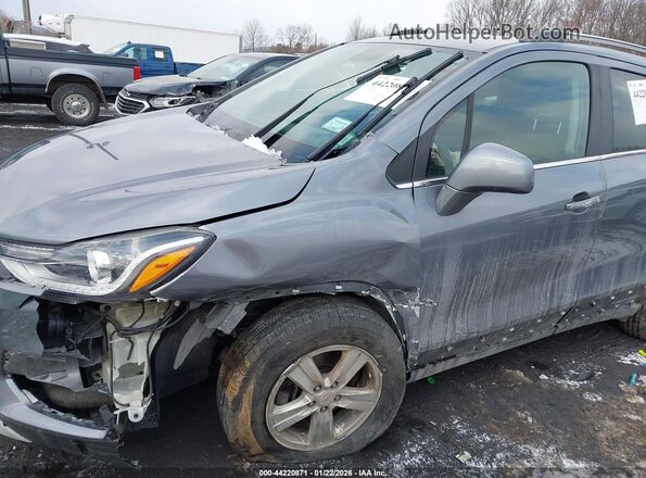 KL7CJLSB9KB903472 2019 CHEVROLET TRAX Gray Front view