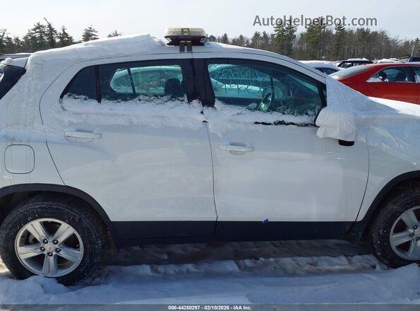 KL7CJNSB6MB314409 2021 CHEVROLET TRAX White Widok wnętrza 360 stopni