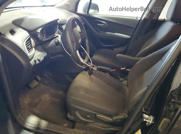 KL7CJNSM9NB549471 2022 CHEVROLET TRAX Черный Вид салона спереди