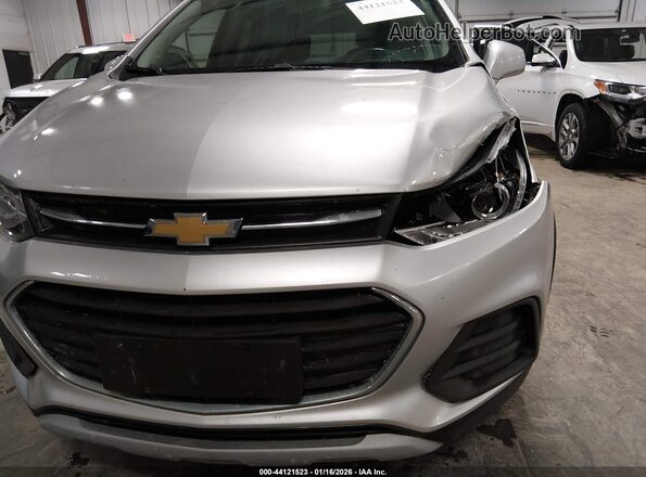 KL7CJPSB5HB220748 2017 CHEVROLET TRAX Silver 