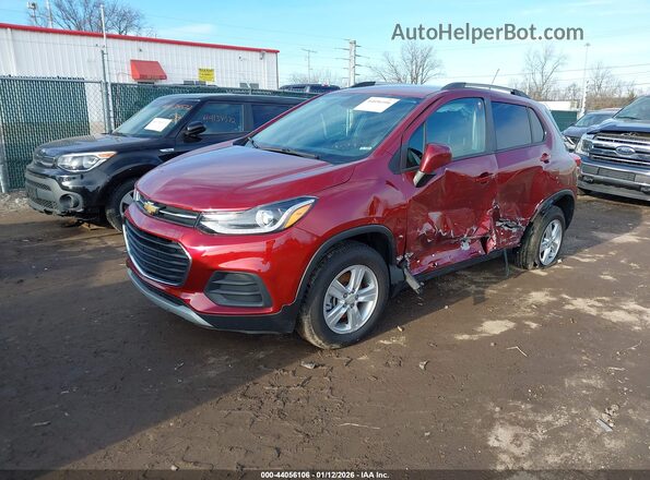 KL7CJPSMXNB529807 2022 CHEVROLET TRAX Maroon Front left