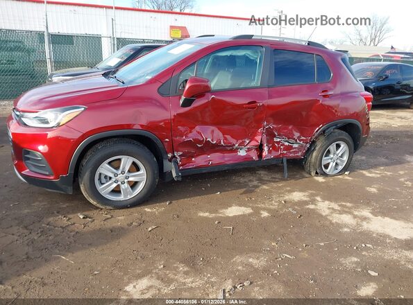 KL7CJPSMXNB529807 2022 CHEVROLET TRAX Maroon Front view
