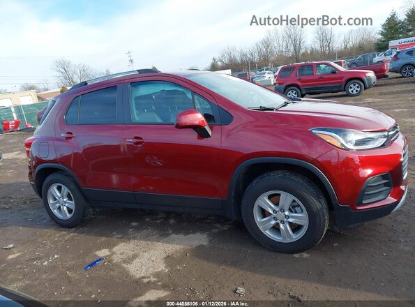 KL7CJPSMXNB529807 2022 CHEVROLET TRAX Maroon Rear interior view