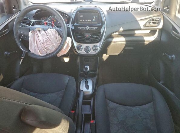 KL8CB6SA1GC634483 2016 CHEVROLET SPARK Silver წინა პანელის ხედი